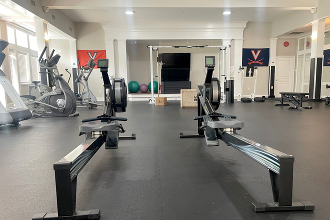 Gym - Apartment Close to the Corner/Grounds