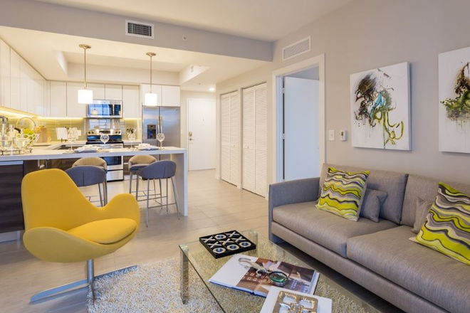 Living area - Brickell View Terrace Apartments