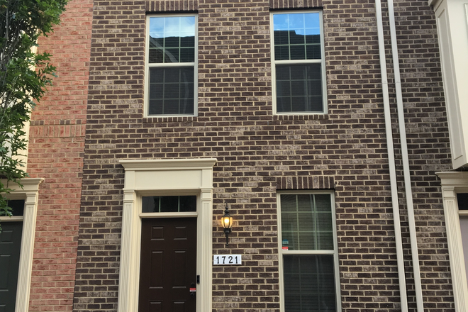 Front view - Large private room and bathroom in new town house, private courtyard, 2 blocks from JHU East campu