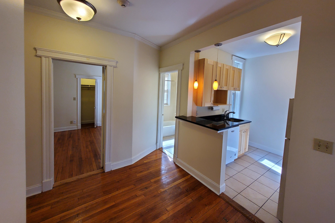 1 - SEPT 2026-Incredible Fenway 1 bed Split, H/HW inc. NO BROKER FEE! Apartments