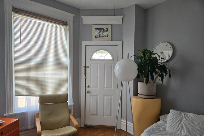 living room - East Pilsen 2 bedroom 3rd floor apartment