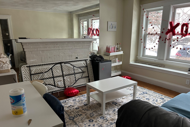 Living Room - Now accepting applications for a group of 8 for the 27-28 School Year