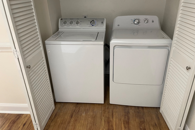 Washer and dryer - Excellent Location! Convenient to UT Dallas House