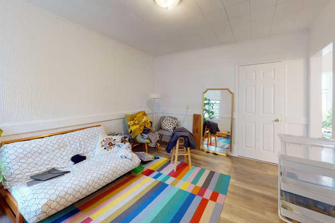 Call NOW for showings! 617-236-8550 - MAVERICK ST - *9/1/2026* MODERN 4-5BR DUPLEX NEAR MBTA W/ LNDRY IN BLDNG, 2 BATHS, EIK, DW, OFFICE! Apartments