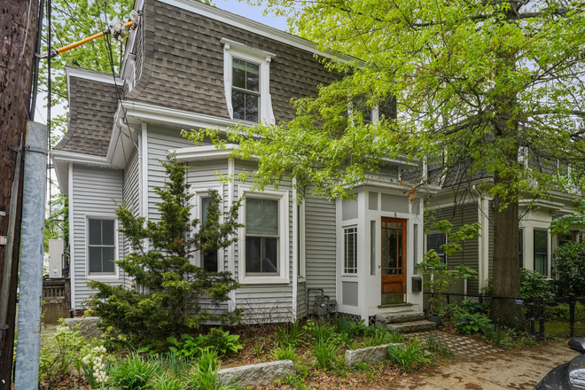 Front - 8 Florence Street, Cambridge, MA House