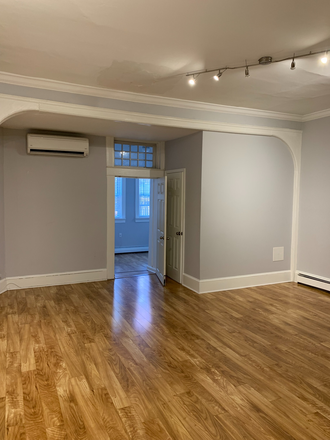 1st floor view 2 - Beautifully Renovated 1BR, 1BA Rooms Townhome