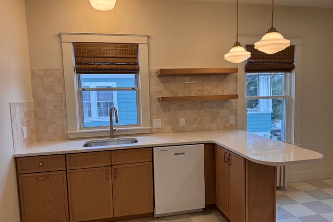 kitchen - Beautiful second floor, two bedroom located on the East Side near Miriam Hospital off of Hope St. Apartments
