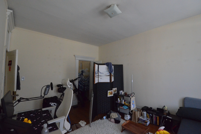 Bedroom - Great Location 3 Bed 1 Bath on Marlborough st text Jay 385 722 7303 Apartments