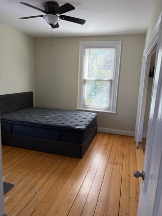 Bed - Mission Hill Single House