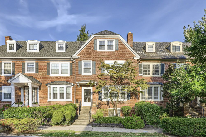 Building - Welcome to 3931 Canterbury Road Townhome
