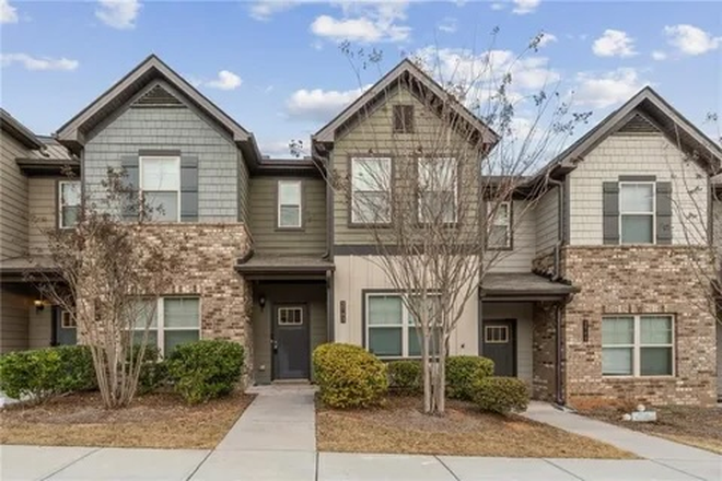 Exterior. - 1 Furnished Bedroom with Private Bathroom Townhome