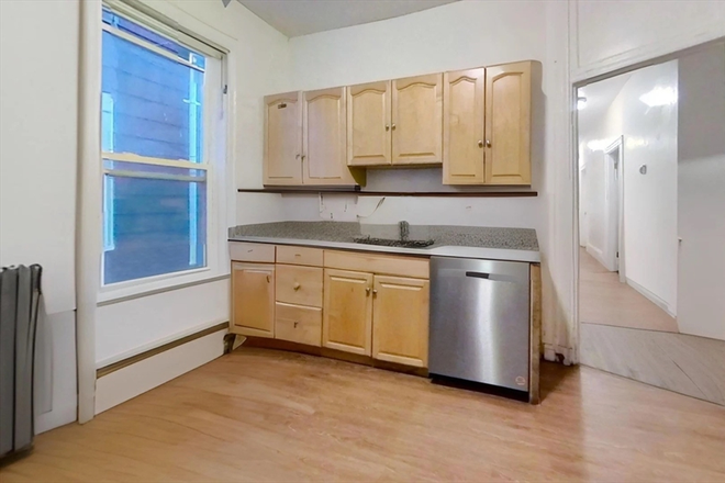 . - Gorgeous 5 Bed 2 Bath available 9/1/2026