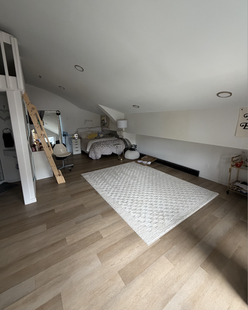 Super open lay out - The Yacht Club- Above Half fast subs