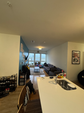 Kitchen - Landmark College Park Apartments