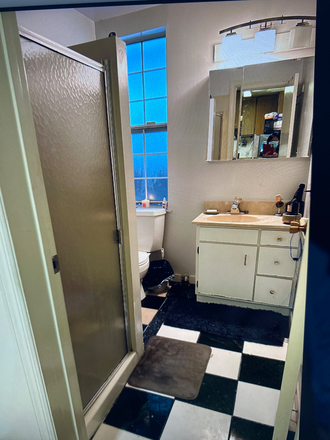 Bathroom - $1050.00 one bedroom - Inner Richmond 10th Ave & Geary Blvd Rental