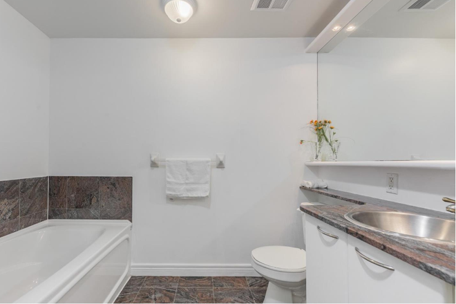 bathroom - Safest a Furnished 2-Bed Condo | Utilities Included | Yonge & Bloor | Ideal for everyone