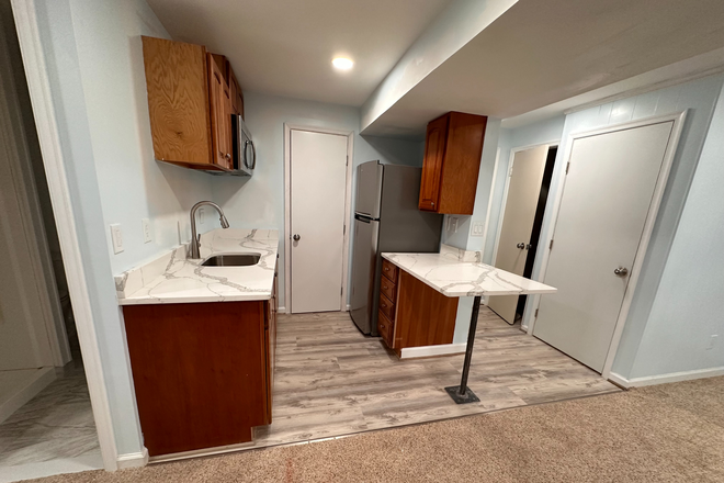 Studio Kitchen - Lastner Lane