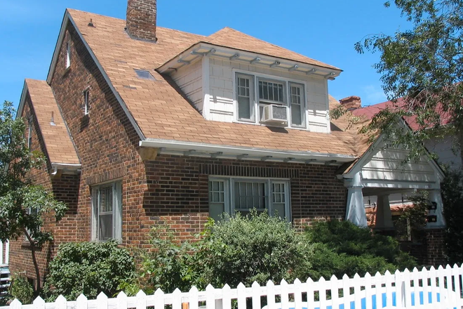 Whole Home - 1 bedroom Pleasant and 9th