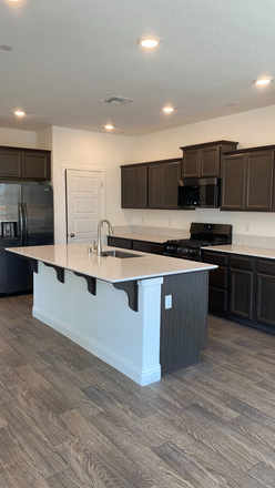 kitchen - 1 minute walk distance to school bus stop (included bed, mattress, table, chair)