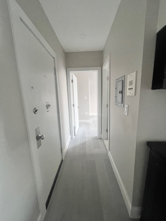 1 Bed Split - 55 Burbank - NO Broker's Fee!!  -  Avail 9/1 - Brand New 1 Bed Split on Burbnak St. Apartments