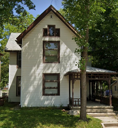 Outside Street View - Room Available Very Near Campus