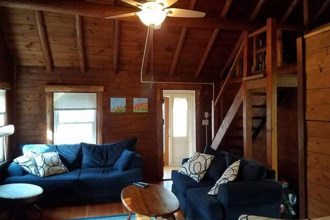 Living room - 14 old town trail narragansett, RI 02882 House