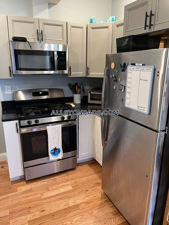 Kitchen - 2 Bed 1 Bath on Harvard Ave. Apartment in Allston