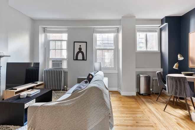 living area - no broker fee, renovated, all utilities included, across from MGH, walk to Suffolk