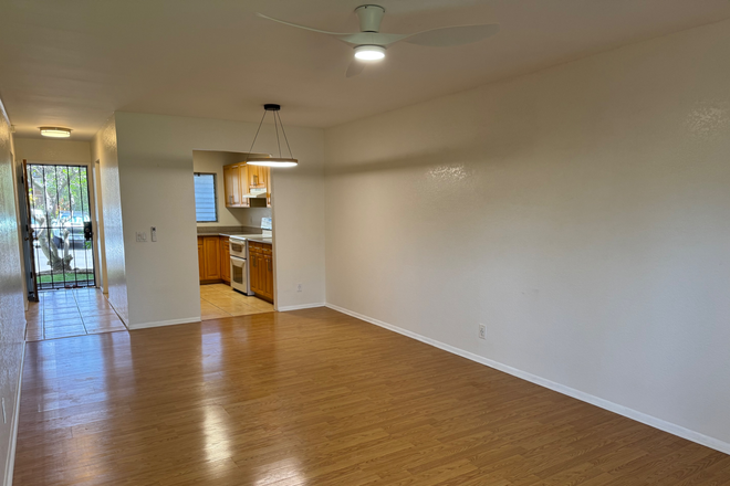 Living room - Spacious 2BR Townhouse Rental – Quiet Halawa/Salt Lake Area, Easy Commute to UH, Airport