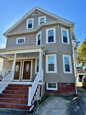 exterior front parking spot - Located Hope and Blackstone/3 bedrooms bright and sunny Apartments