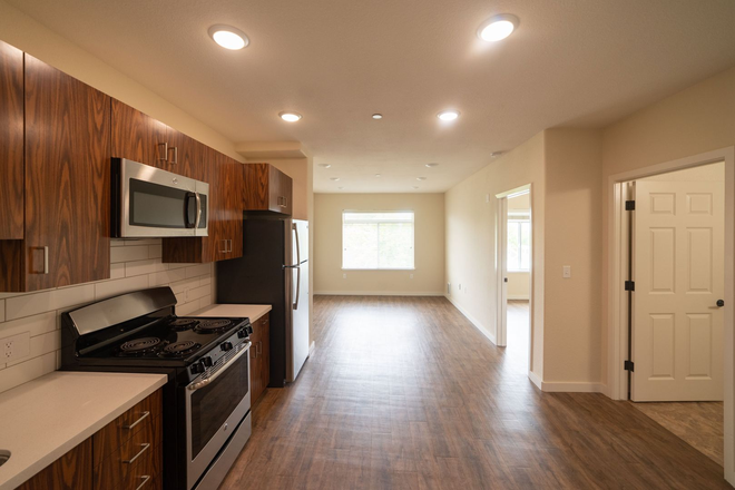  - Stranda Apartments