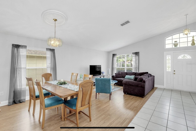 Living Room 2 - Room for Rent - 3Bed 2Bath House in Oviedo