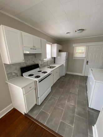 Kitchen - ODUrent Offers 841 49th St House