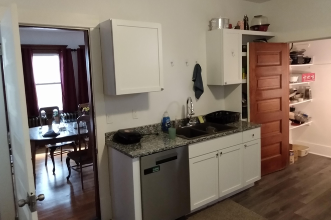 Kitchen - Men's Household in St. Paul