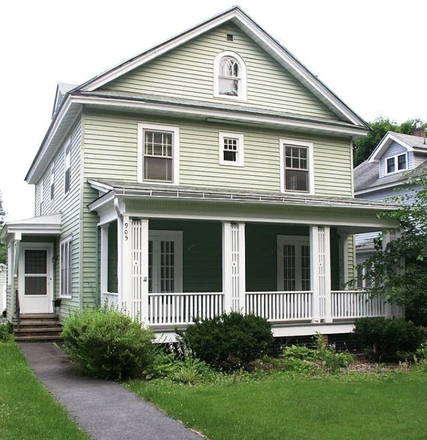 Exterior - 905 Comstock Avenue House