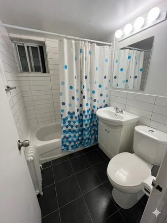 Shared Bathroom - Semi Enclosed room in a shared apartment at Thorncliffe Park Drive + utilities included