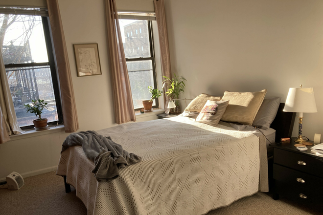 Bedroom #2 - 2 Bed on Tremont w/ Early August Move In!! Apartments