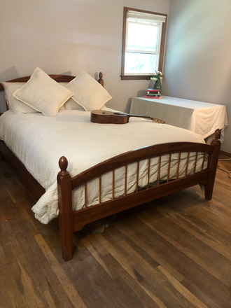 Upstairs bedroom - Private Room in Attractive Country House