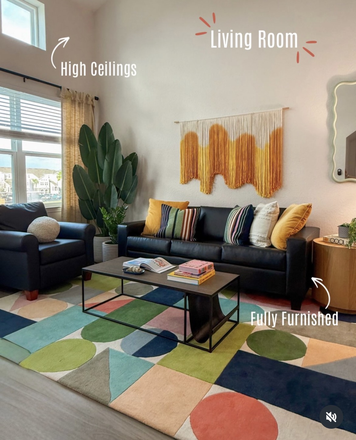 Living Room - Subleasing 4x4 Renovated at The Lofts