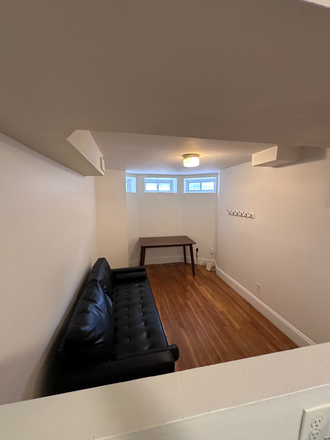Call NOW for showings! 617-236-8600 - EDGERLY RD - *NO FEE* LRG GRDN LVL 2BR/1BA AVAIL *9/1/2026* W/ LNDRY IN BLDNG, HEAT INC, OPEN LAYOUT Apartments