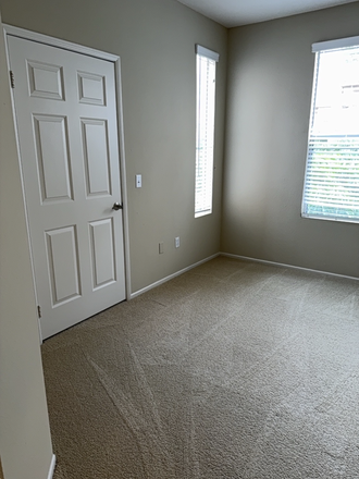 Master bedroom closet door - Villa Siena Apartments, 4 mins. from campus