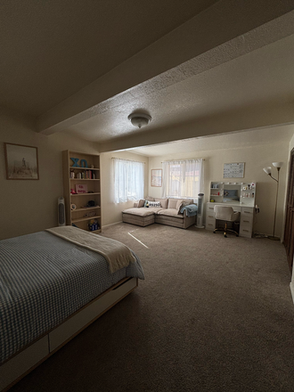 Bedroom - One Bedroom Sublease Needed ASAP for Spring 2026 — 5 min walk from campus & House