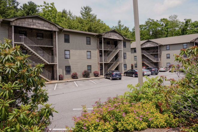 Building - Horn Apartments