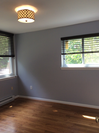 bedroom - 1 Br plus utilities – in Brookland! (near Catholic University) Apartments