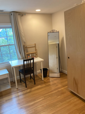 bedroom - Spacious two rooms (1bed+1 office) ! Close to campus! - $1150/month House