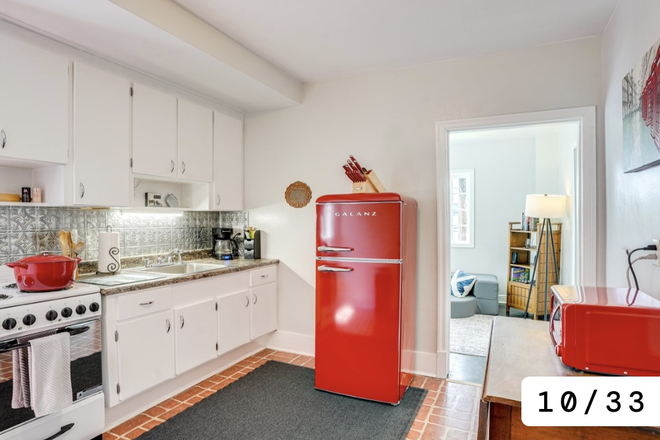 Kitchen - 1 James Bond at Megans Place Triplex