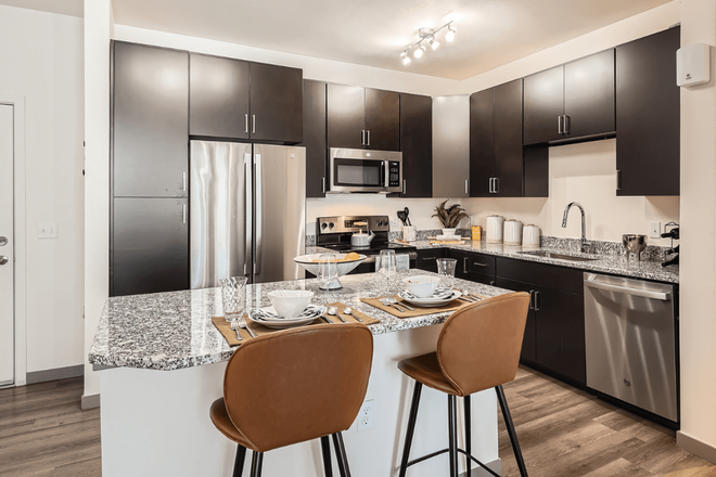 kitchen island - Polaris Apartments