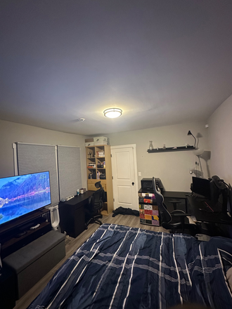 Bedroom1 - Affordable Fully Furnished 1B/1B in a Beautiful Neighborhood! House