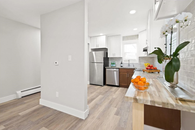 3565 Arthur - 3565 Arthur (2BR/ 1BA) Apartments