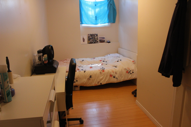 bedroom 1 - 2 bedroom apartment